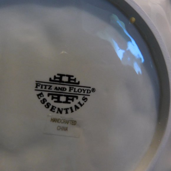 FITZ AND FLOYD TOYLAND CANAPE PLATE WITH ORIGINAL BOX - Picture 7 of 7